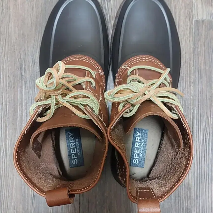 [새상품] Sperry 소가죽 덕부츠, 275