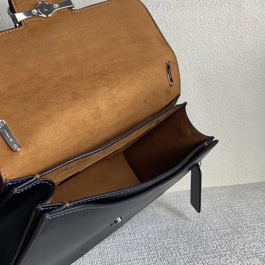 코치 COACH CM090 cpn 여자 가방 모건 스퀘어 라지 크로스백