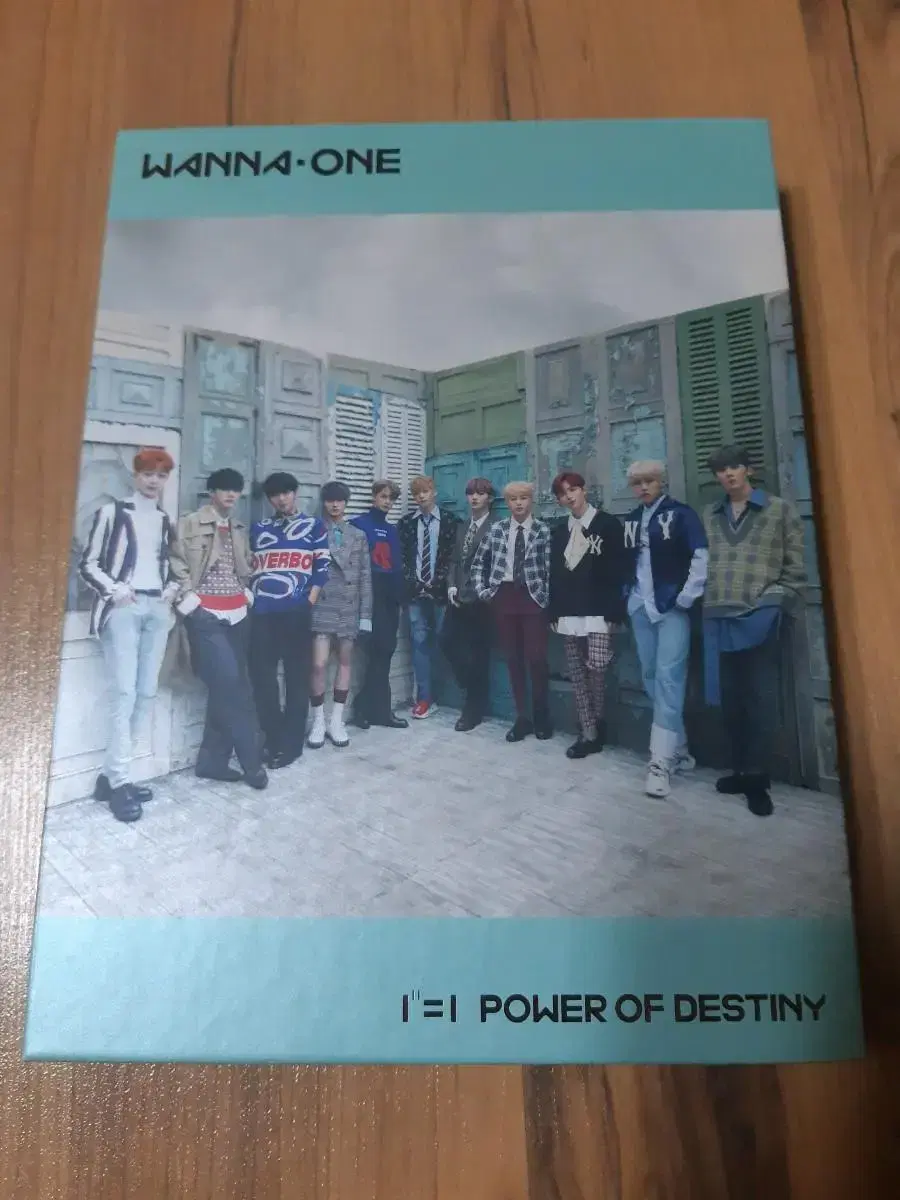 Wanna One's POWER OF DESTINY album