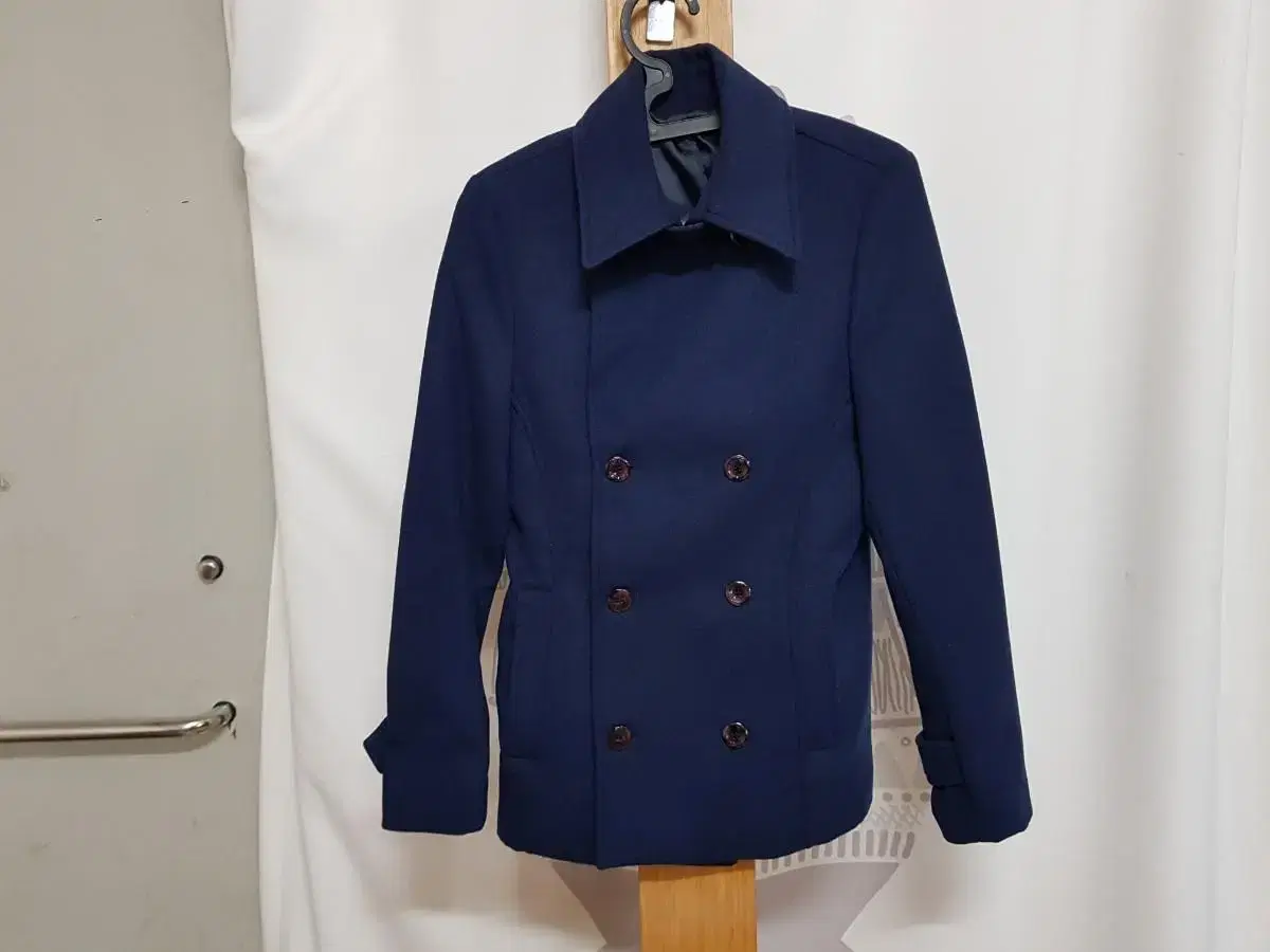 S (85-90) Men's Vahn Coat