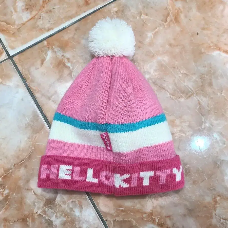 헬로키티 hello kitty beanie 비니