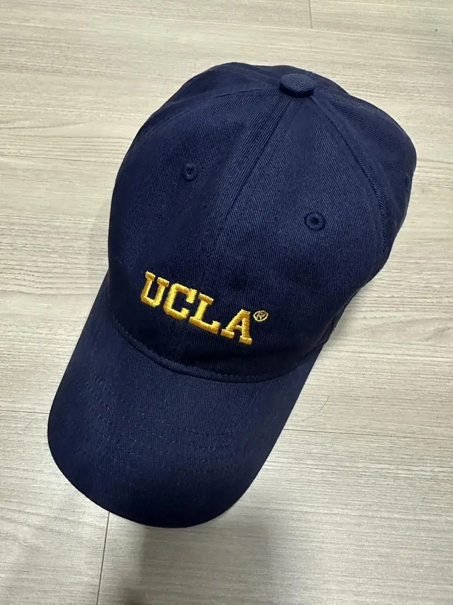 UCLA 캔버스 로고 볼캡