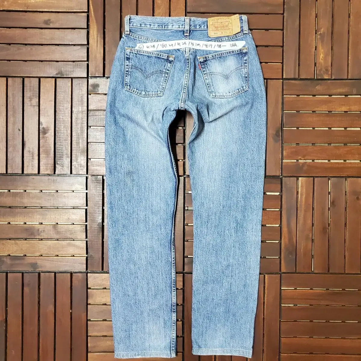 90s Levis 501 (30 inch) made in USA