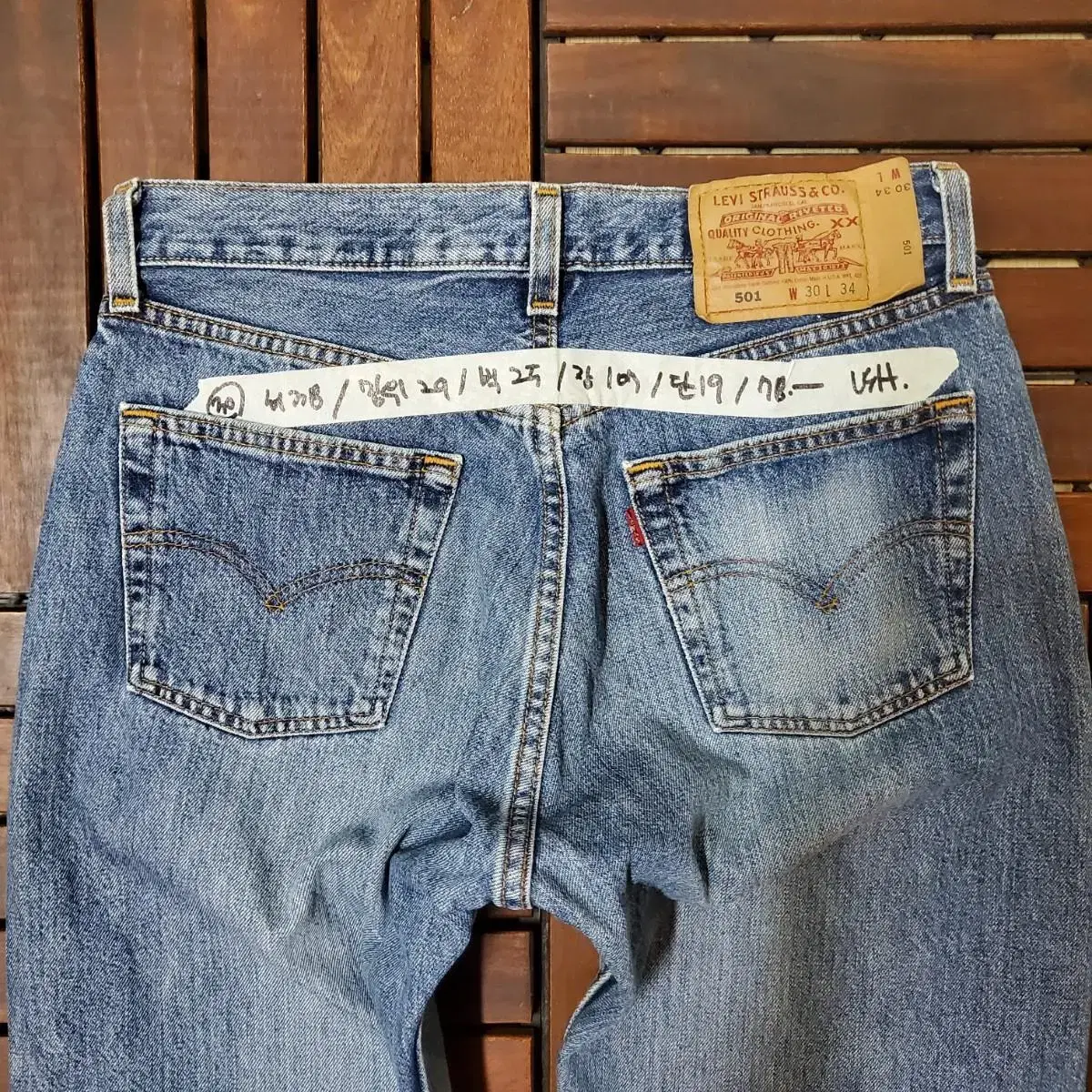 90s Levis 501 (30 inch) made in USA