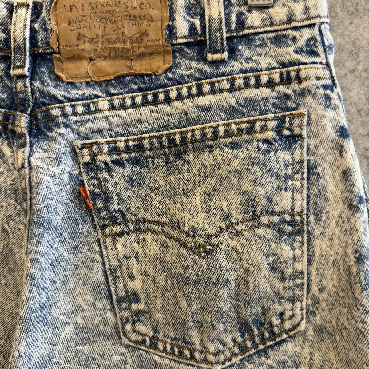 [MADE IN USA] 리바이스 550 ACID WASH 데님 팬츠