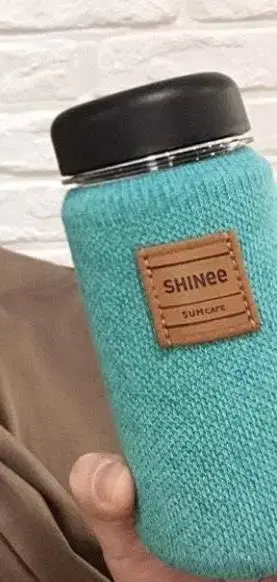 Shinee Artium SUM cafe bottle sweater warmer