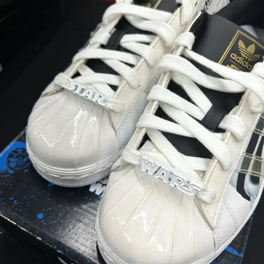 아디다스 ADIDAS SUPERSTAR J STORMTROOPER(새