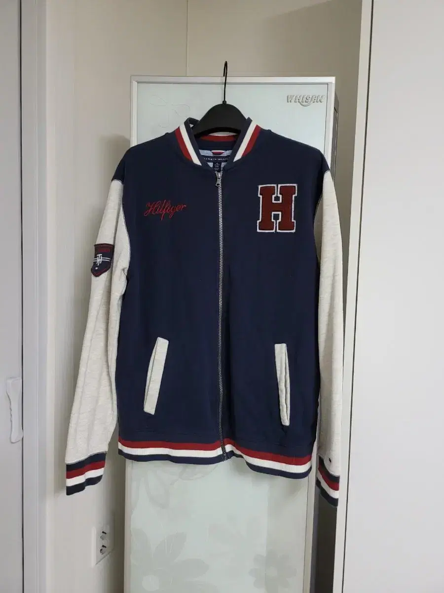 Tommy Hilfiger Jersey Jumpers 95-100