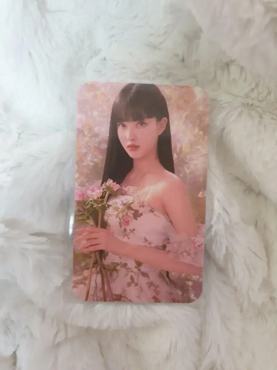 [price reduced]Stayc yoon cellular photocard