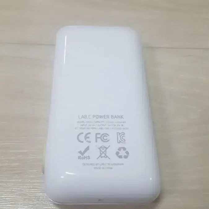 LAB.C 파워뱅크 보조배터리 LAB C-586 5200mAh