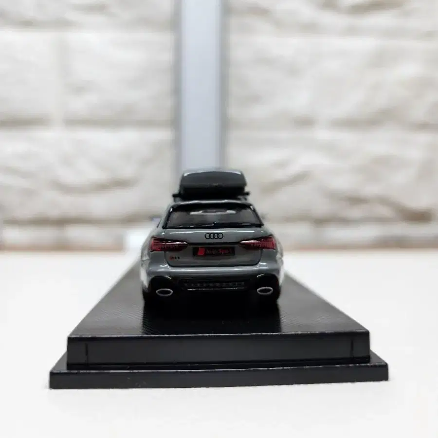 CM모델 아우디 RS6 avant 1:64