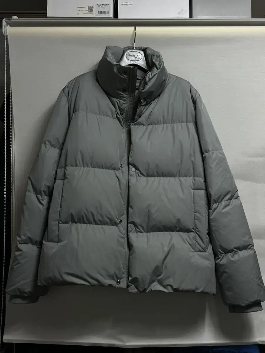 COS Cosy puffer down jacket size Small in Space Gray