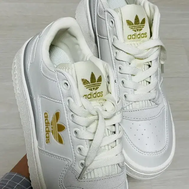 아디다스_ Adidas