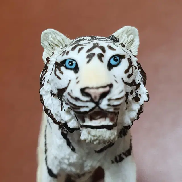 Schleich 슐라이히 (SL14731 백호)