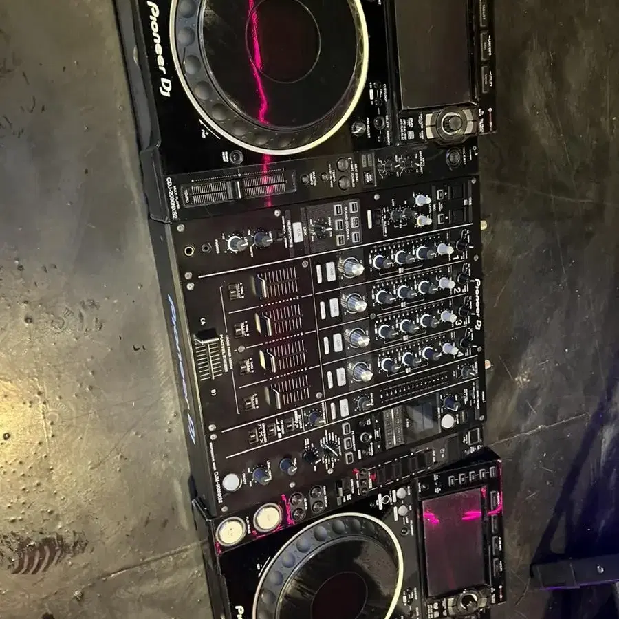 Cdj2000nsx2 djm900nsx2 세트 판매해요