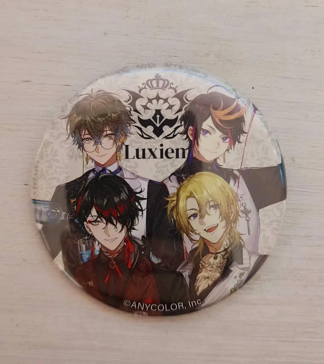 NIJISANJI Nijisanji-en Luxiem Bartender Can Badge