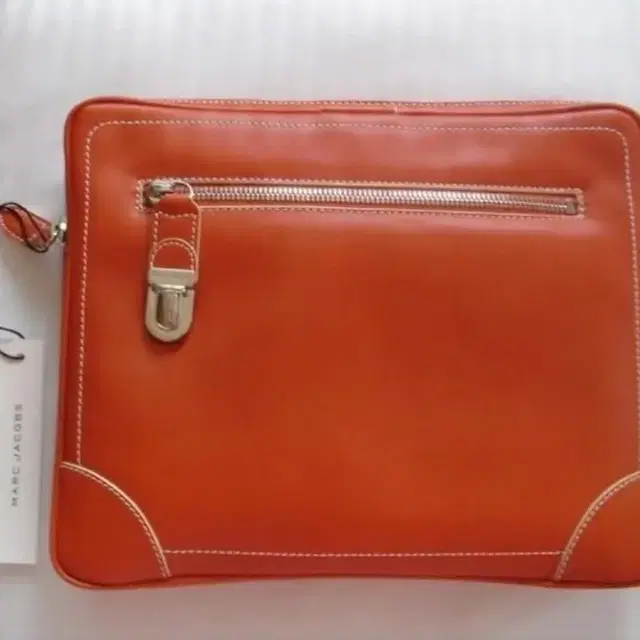 (새상품)$750 Marc Jacobs 마크 제이콥스 아이 패드 클러치