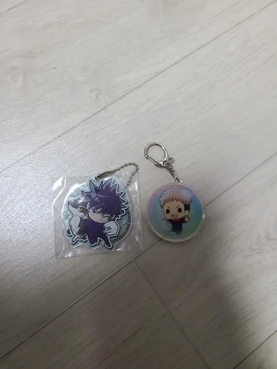 Zuu Spinning Acrylic Keyring Fushiguro Megumi Itadori Yuji