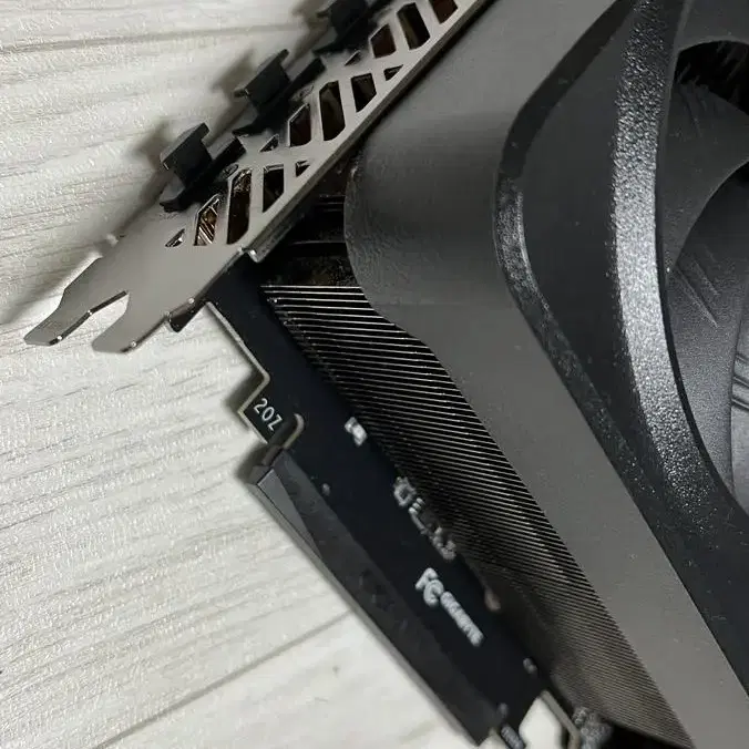 RTX 4090 기가바이트 게이밍OC