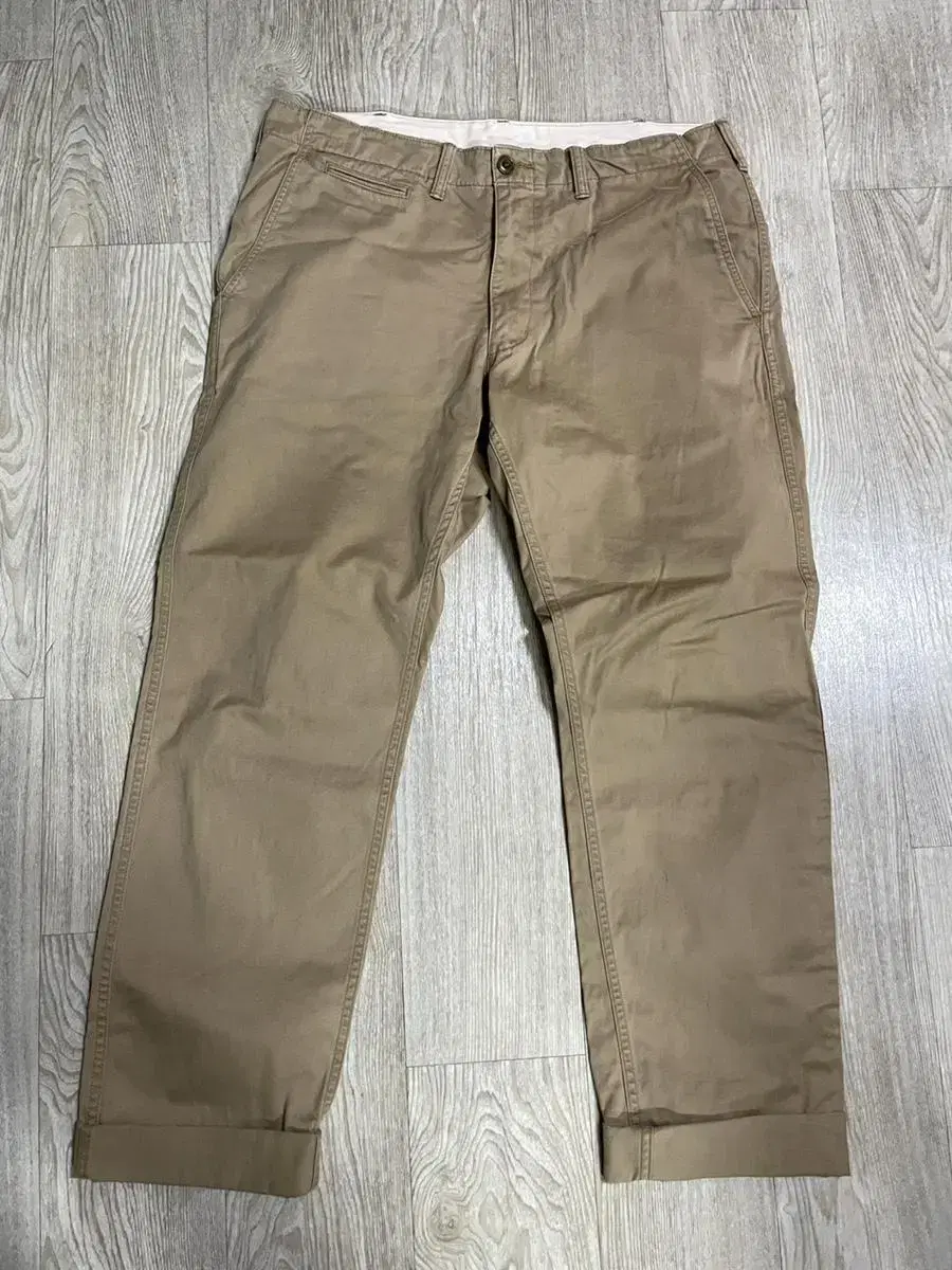 [88] Uniqlo Cotton Pants Beige