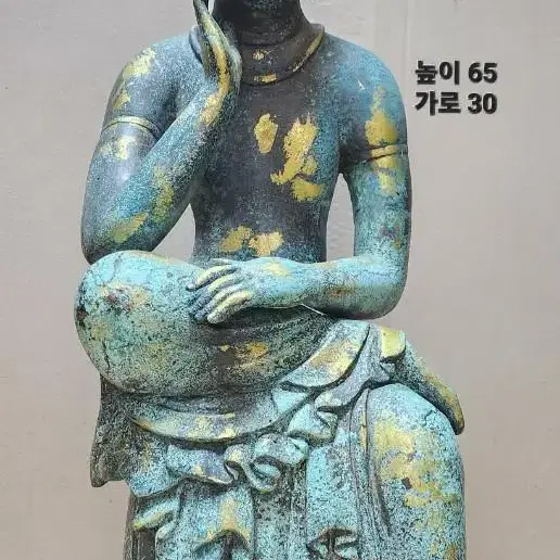 금동 반가사유상. 불상 (높이 65cm)