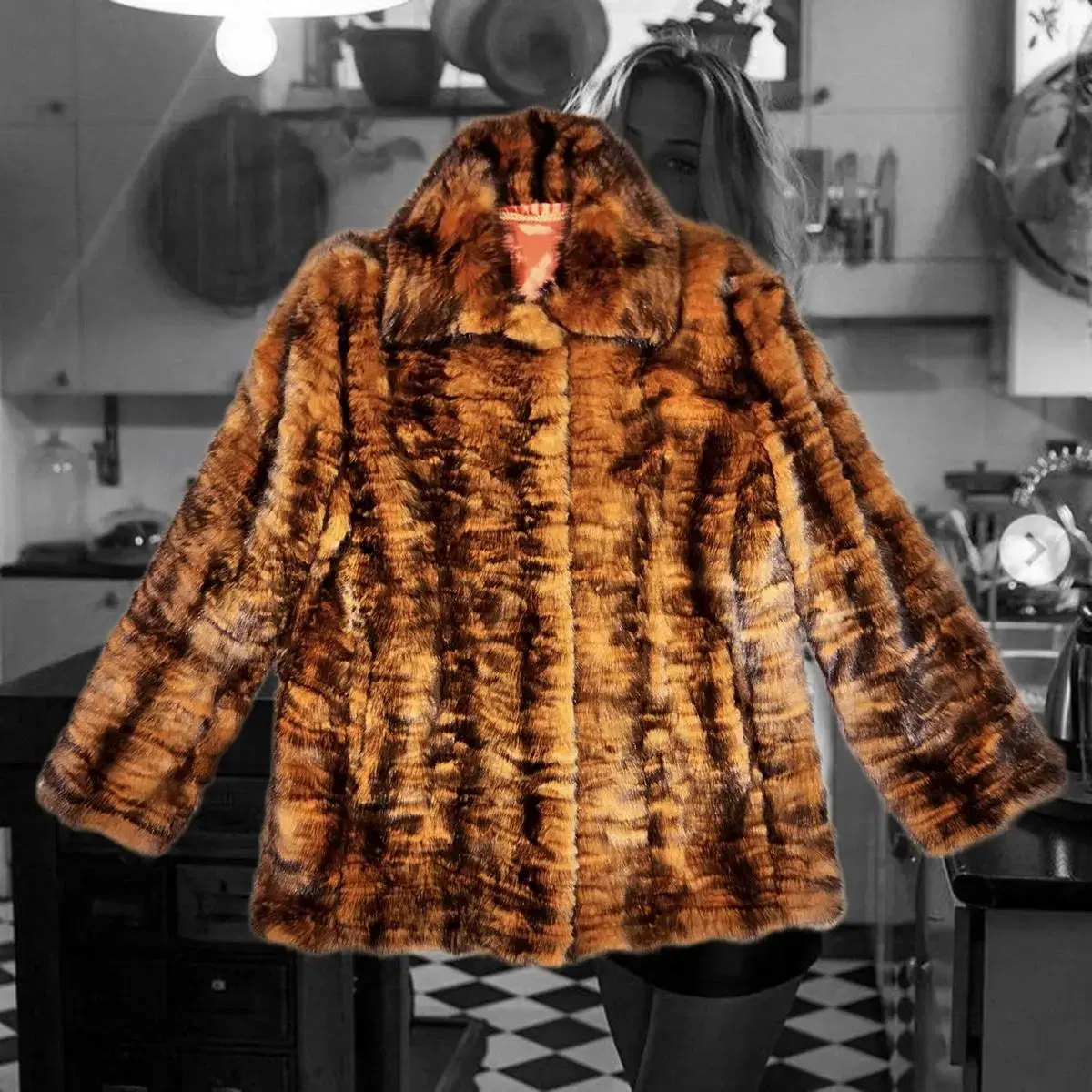 VTG orange tiger pattern fur jk