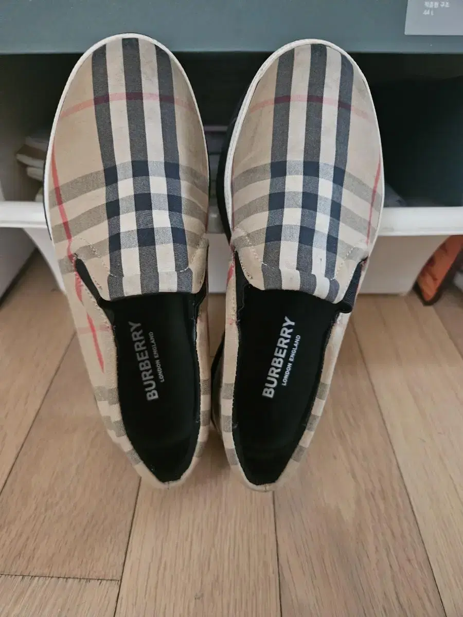 Burberry Sneakers No. 31