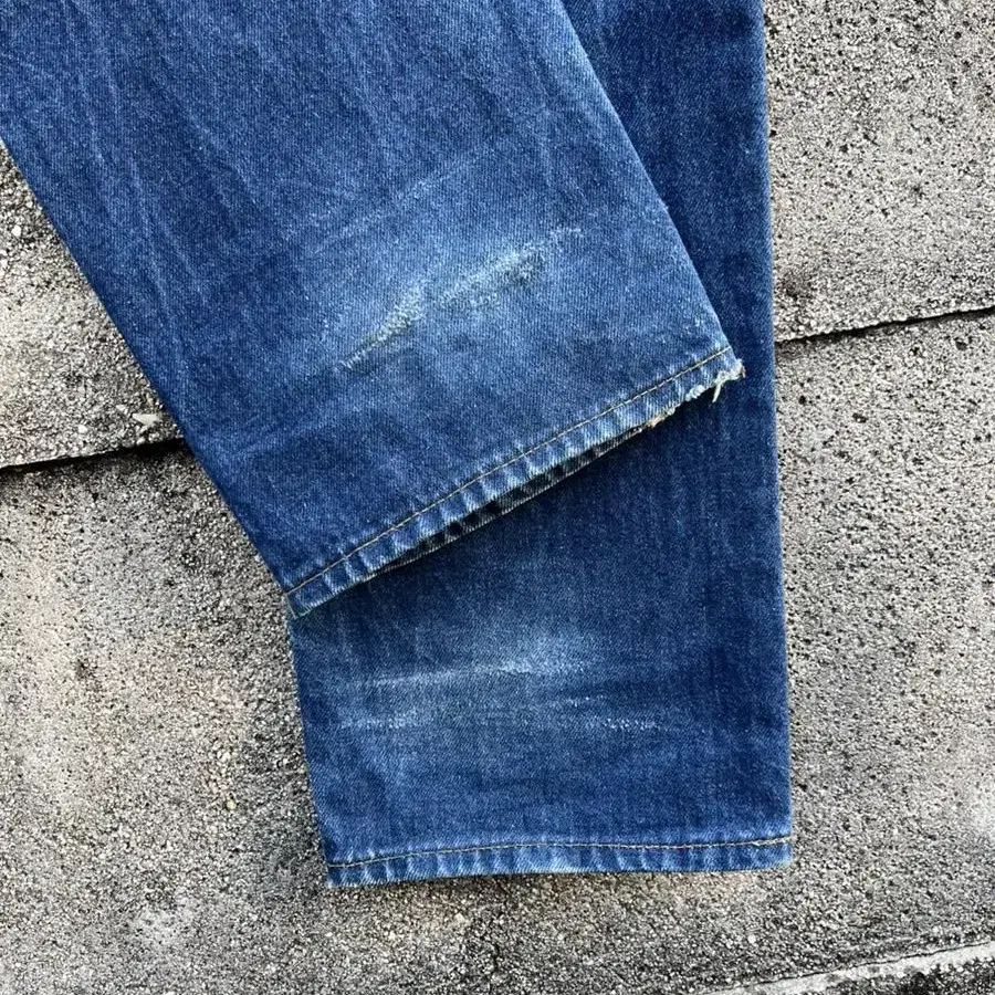 90s 501 Vintage Levis(29)