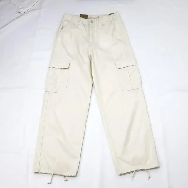 LEVI'S CARGO PANTS