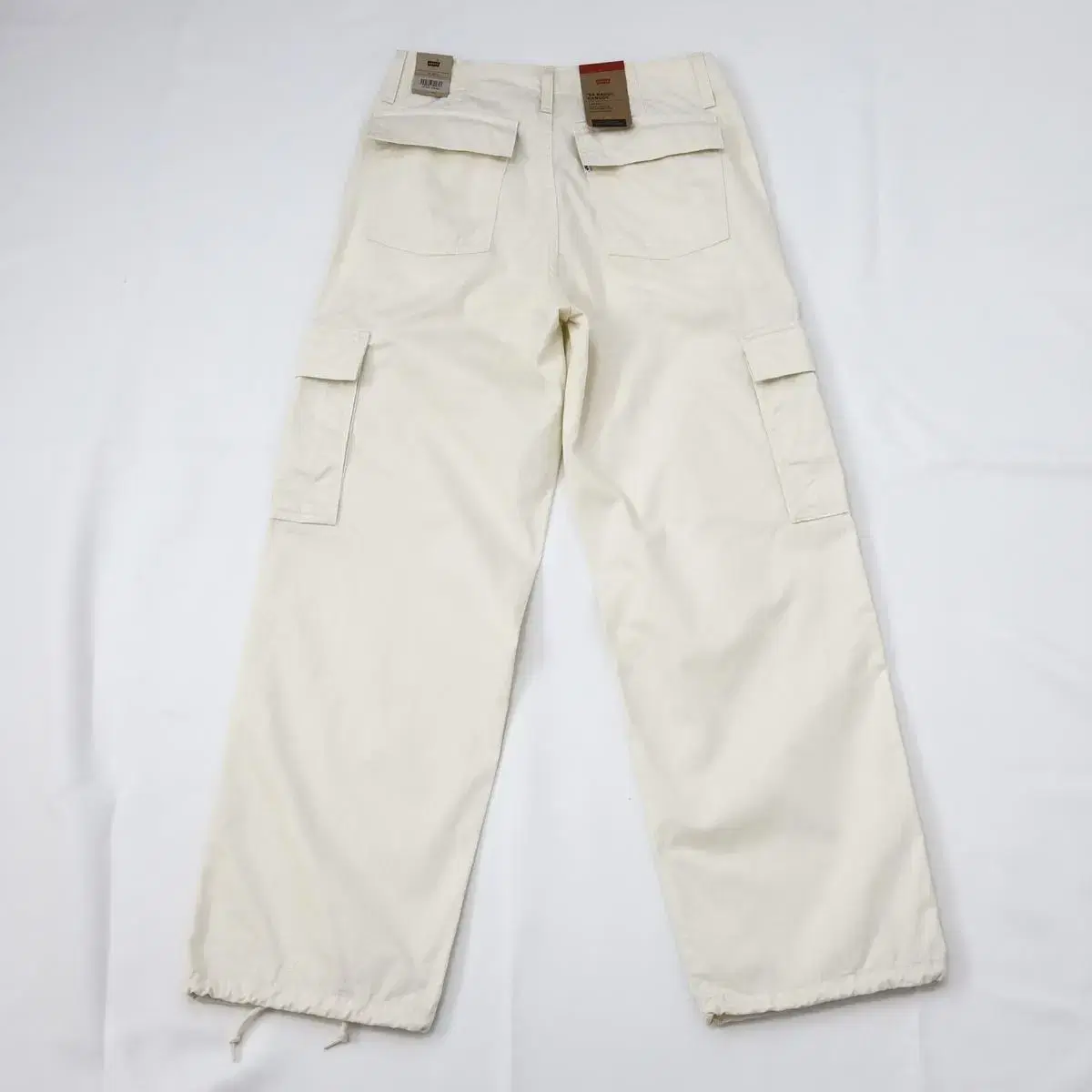 LEVI'S CARGO PANTS