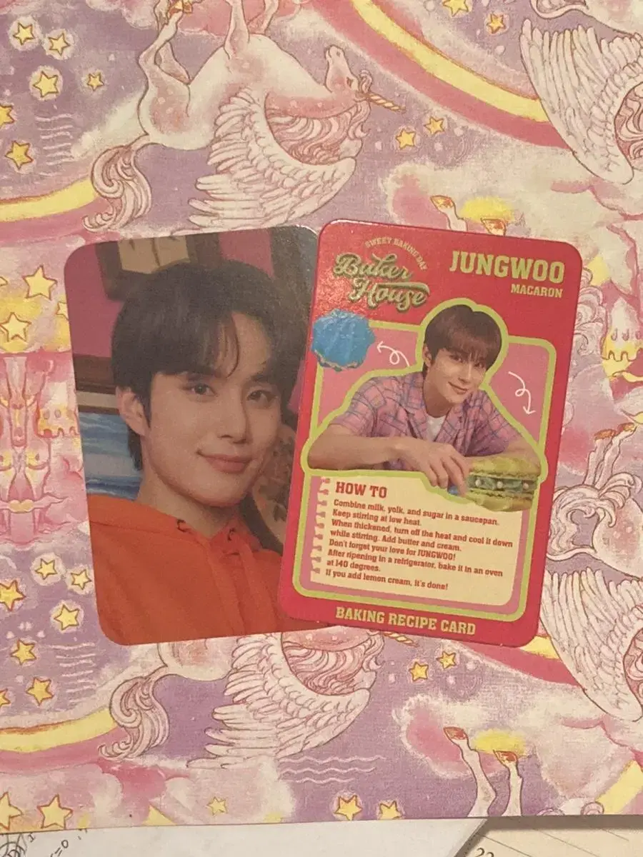 Jungwoo, a baker who doesn't have much for sale