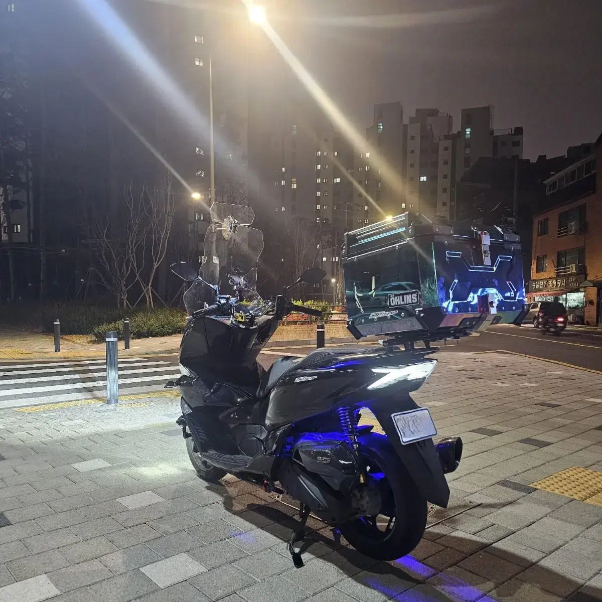 PCX125 풀튜닝 아크라포빅 안개등 구변 이번주만 430