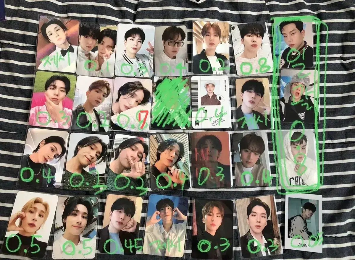 Monsta X monstax kihyun ChangGyun minhyuk jooheon shownu hyungwon photocard WTS