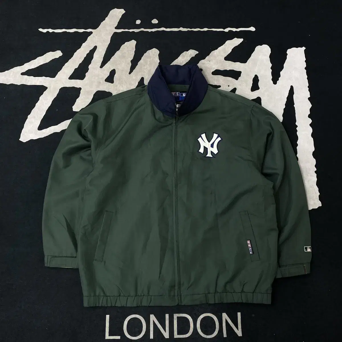 WWS MLB M.L.B. Green Jacket 100