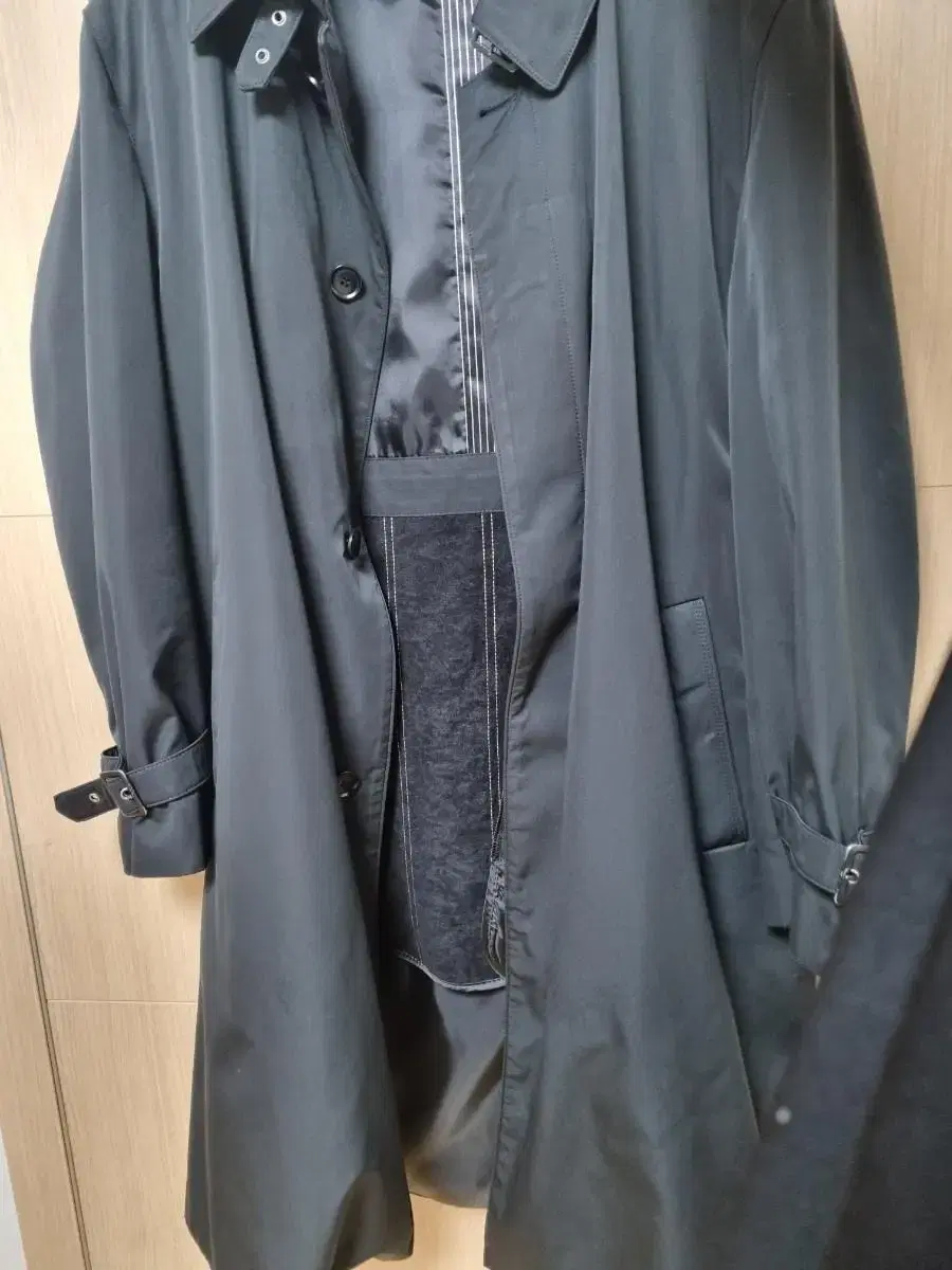 Pakoravan Coat 100