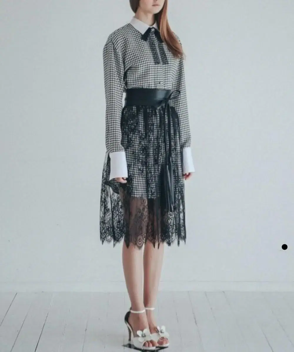 New) STAY WITH ME Houndstooth Check Longshirt Set