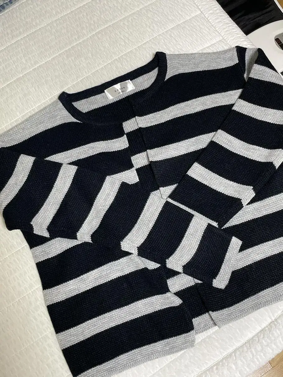 Striped color-blocked cardigan