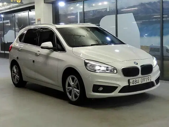 BMW 2시리즈  F22  218d 엑티브 투어러  F45  조이