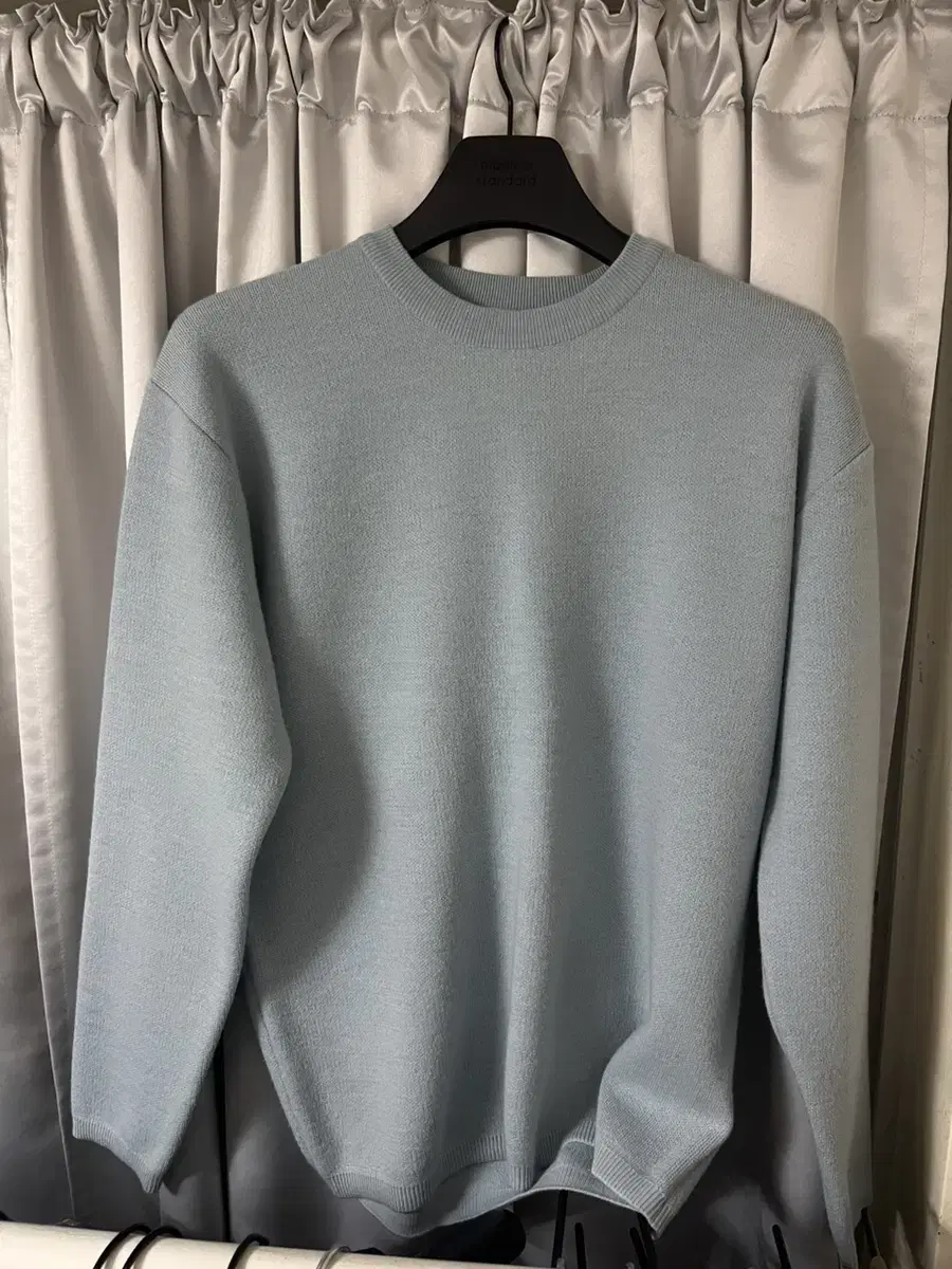 Quick sale) Cost around 60,000 won, no-shirt COOR knit sky blue L