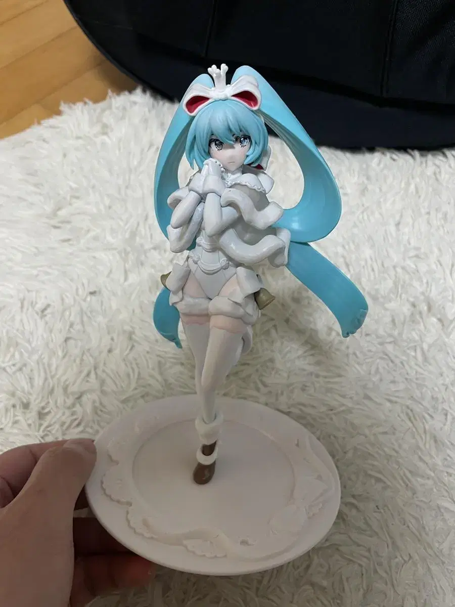 Furyu Hatsunemiku Noel Figure for Sale (Brand New, No Box)