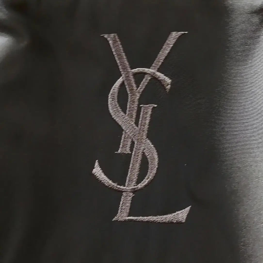 110)입생로랑 YSL 정품 내피탈부착 하프코트점퍼