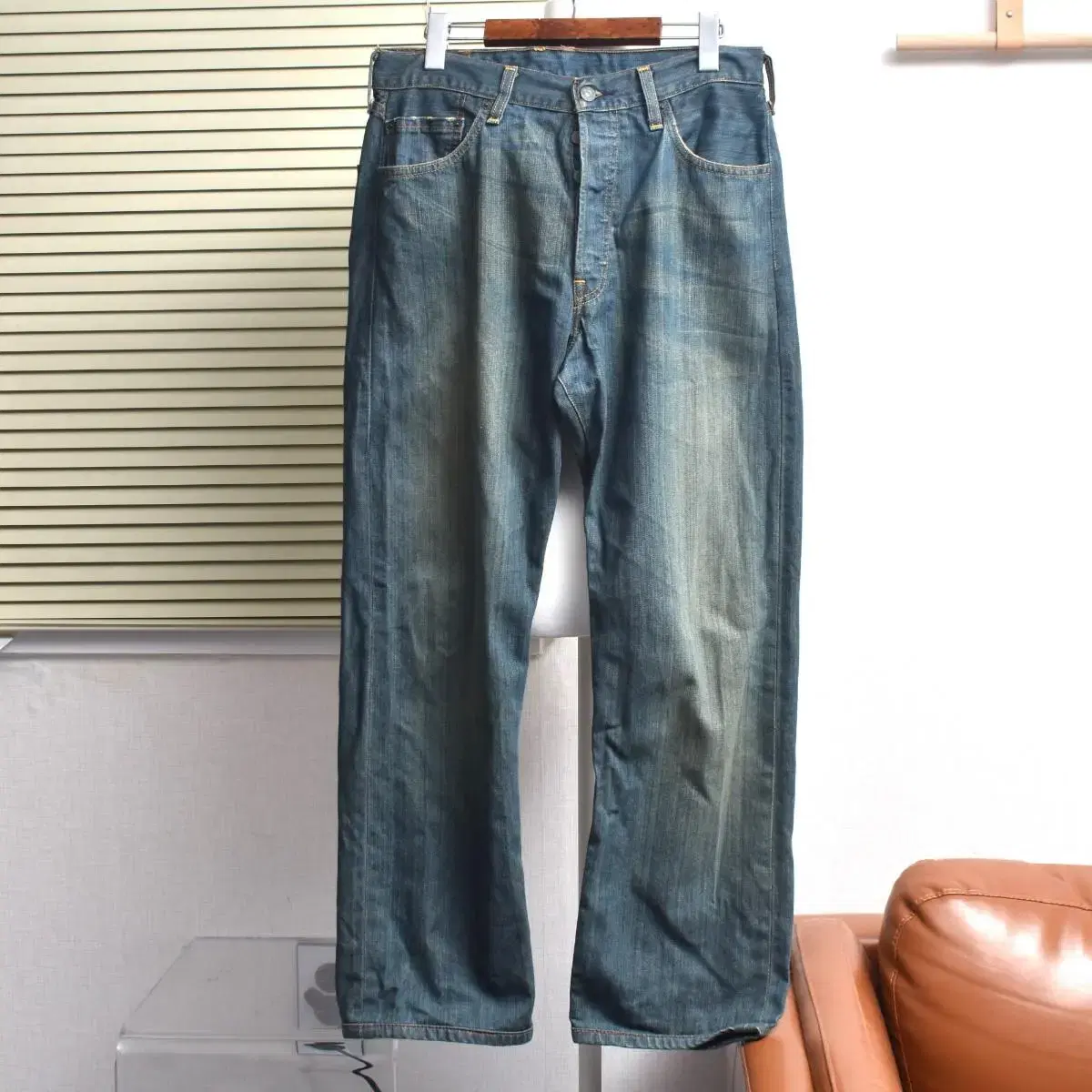 [Used] Imported Vintage Salvaged Levi's 501 Turquoise Wash Jeans Denim Pants 3