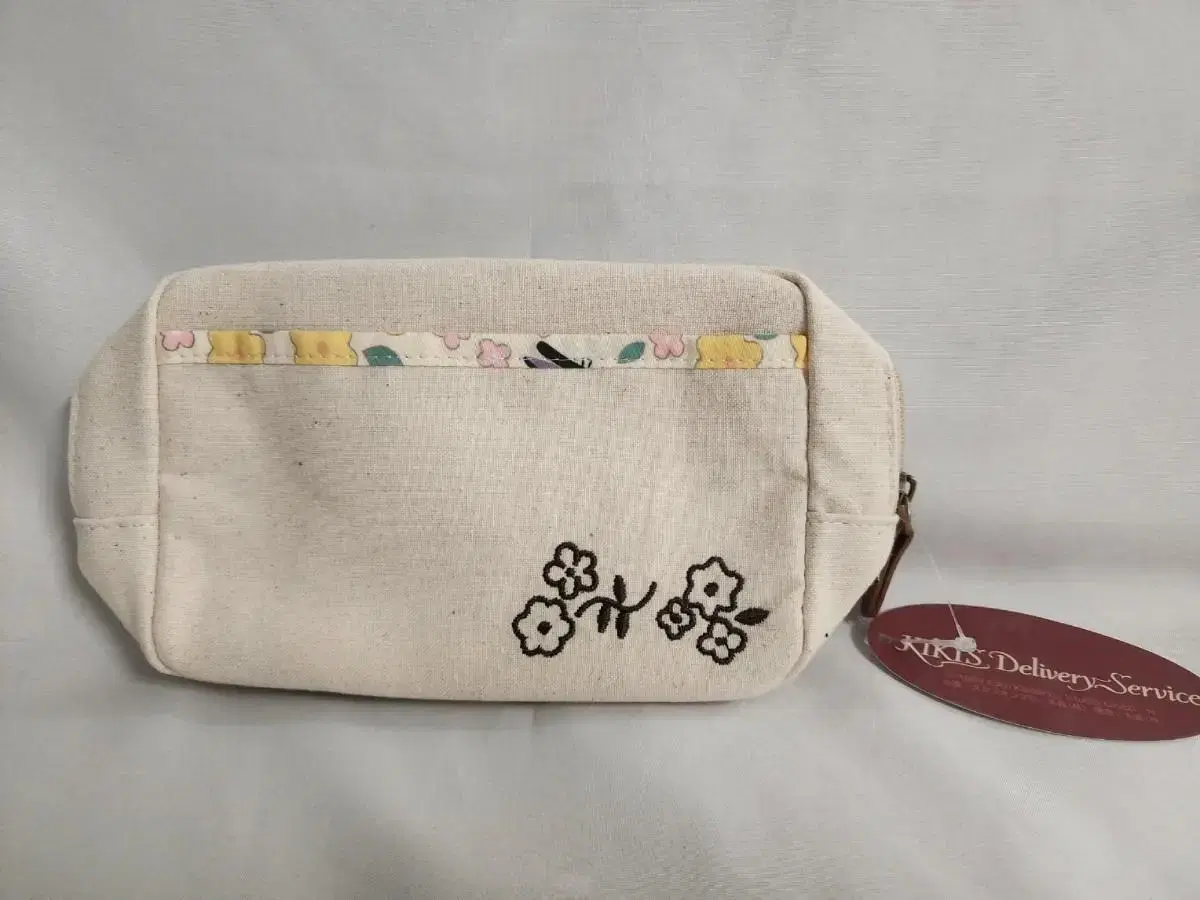 Ghibli Embroidered Cotton Pow