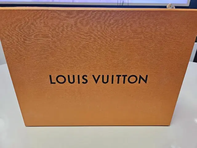 LOUIS VUITTON 바뱅 PM(현대백화점 무역센터점)