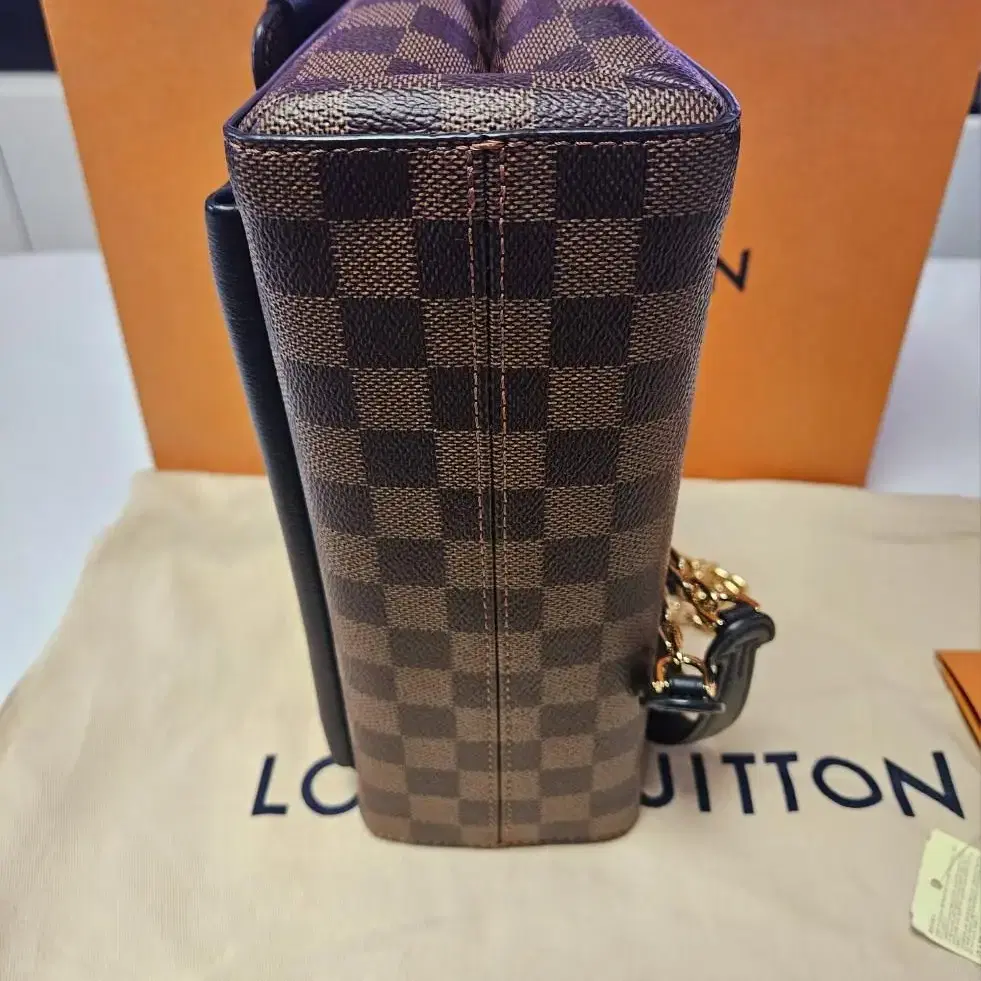 LOUIS VUITTON 바뱅 PM(현대백화점 무역센터점)