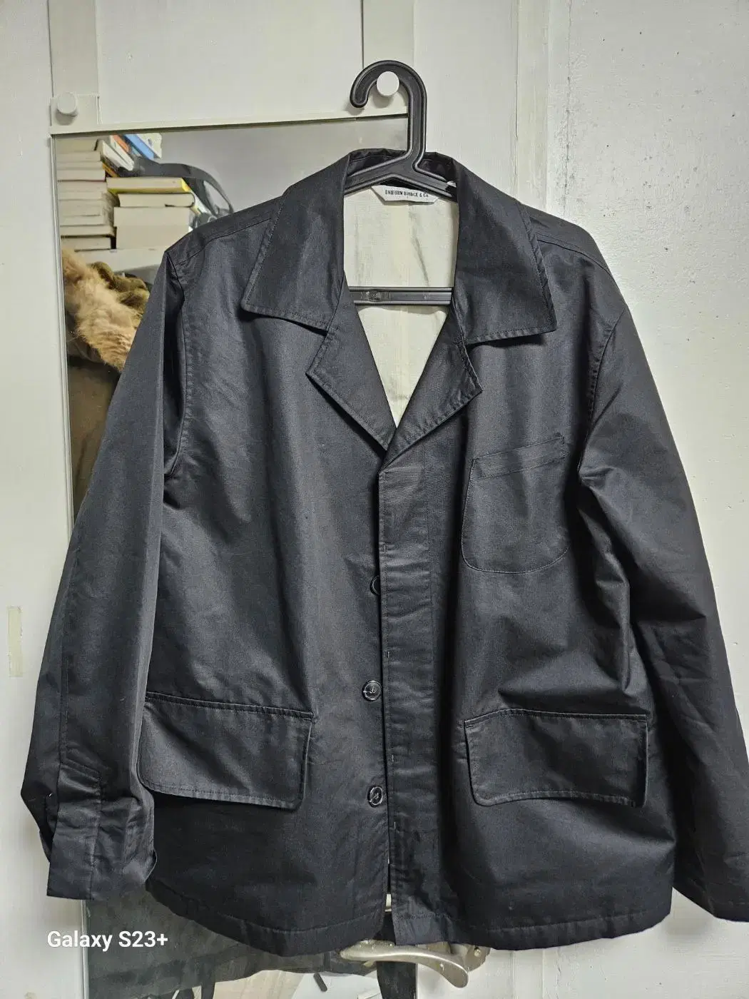 Uniformbridge 4-button black jacket size 100