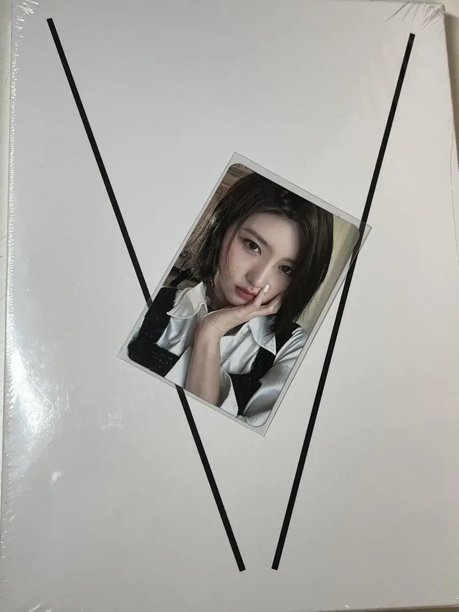 ive i.m sealed album + soundwave ld gaeul bulk sells