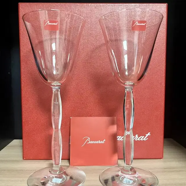 바카랏 와인 글라스 2P (Baccarat wine glass)