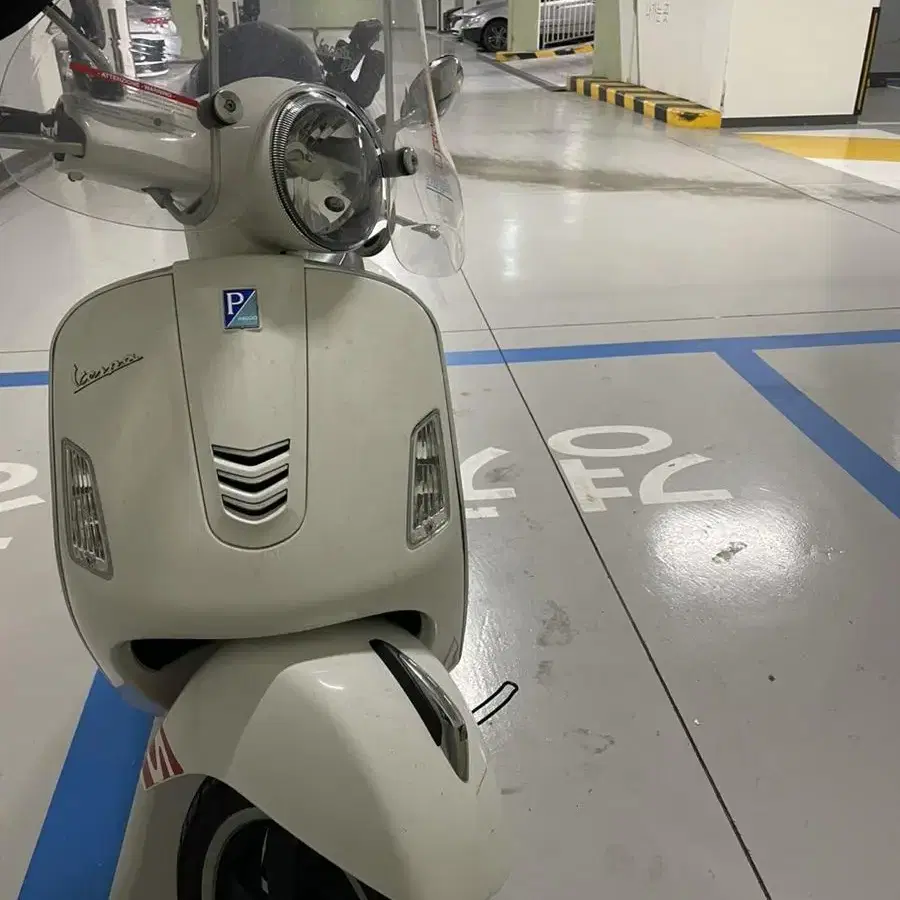 베스파 gts125 수퍼