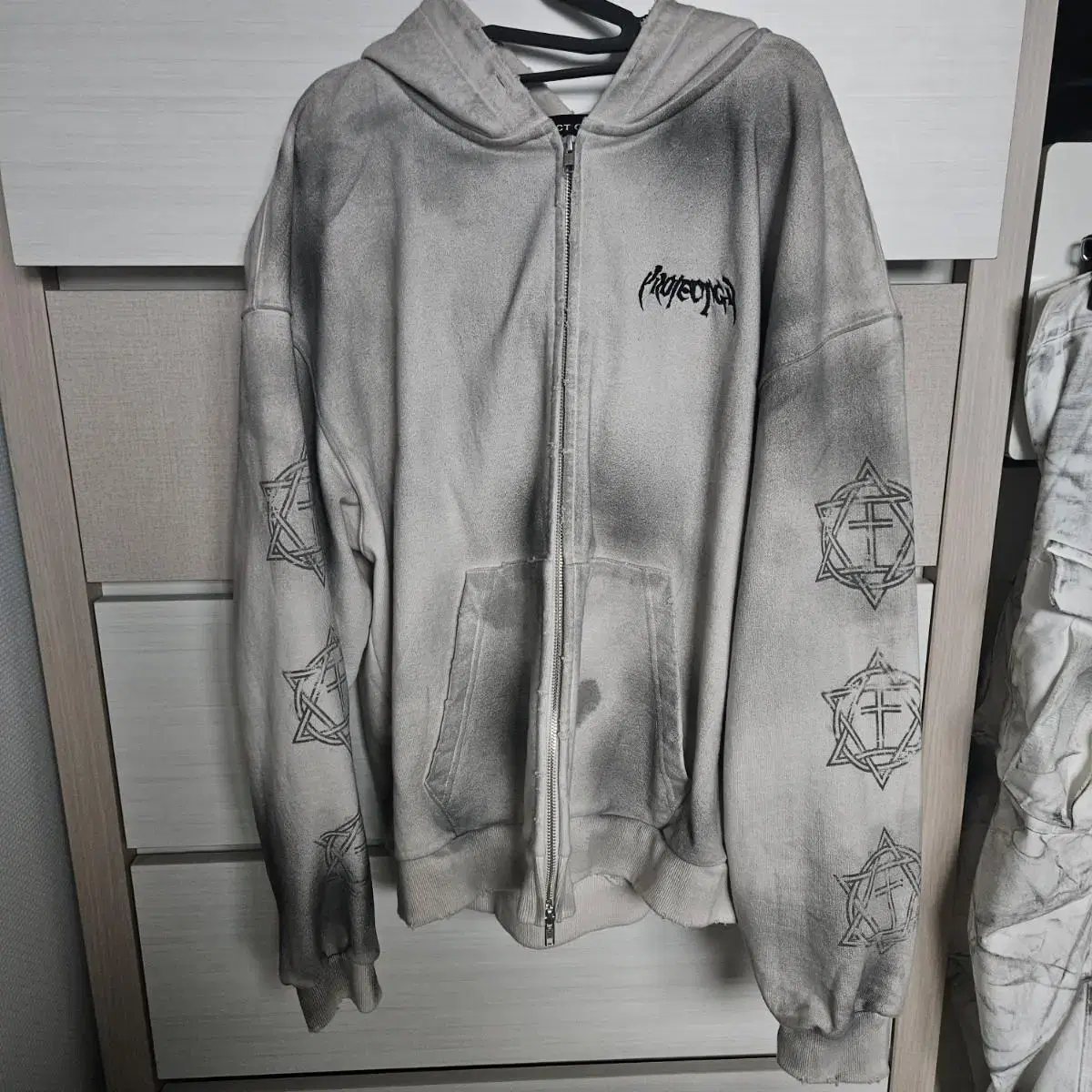 [2]Grayscale GR Corsocomo Hooded Up